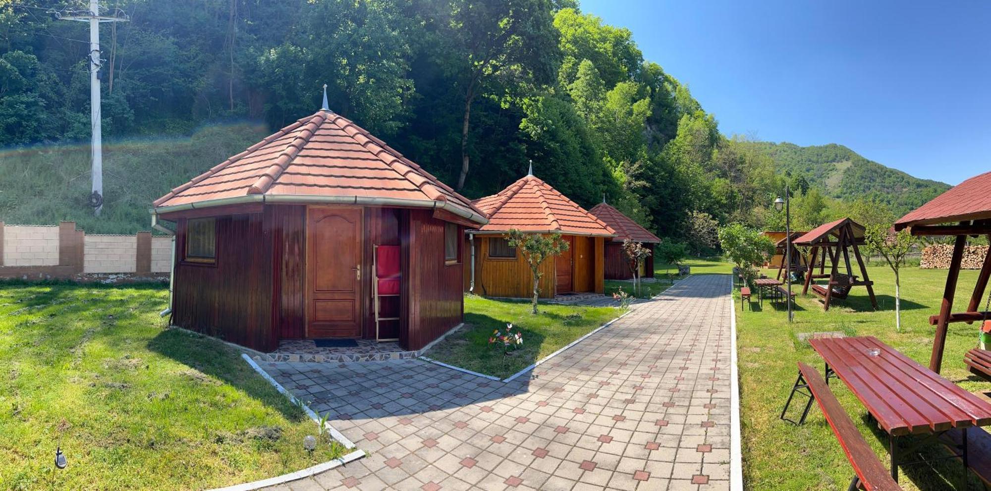 Podul Cetatii Hotel Sebeshely Kültér fotó