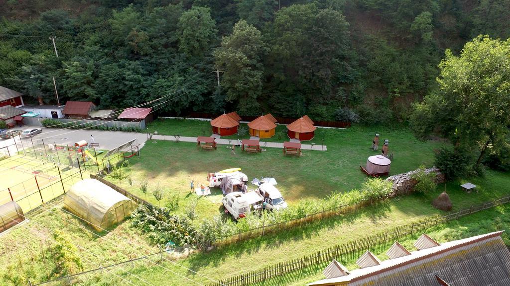Podul Cetatii Hotel Sebeshely Kültér fotó