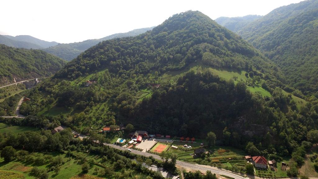 Podul Cetatii Hotel Sebeshely Kültér fotó